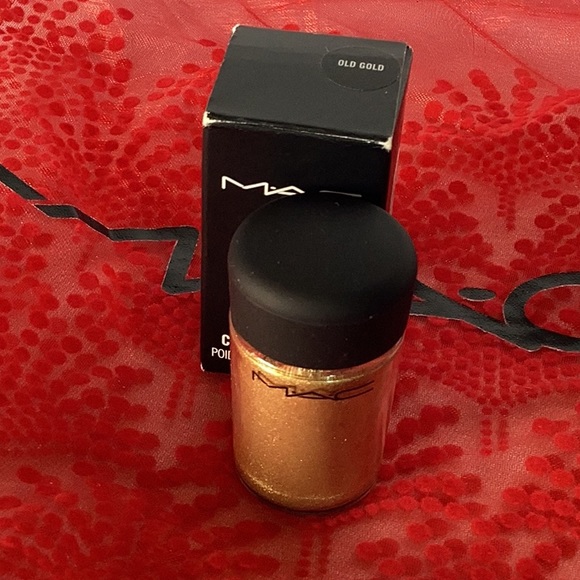 MAC eye shadow bundle - Picture 4 of 8